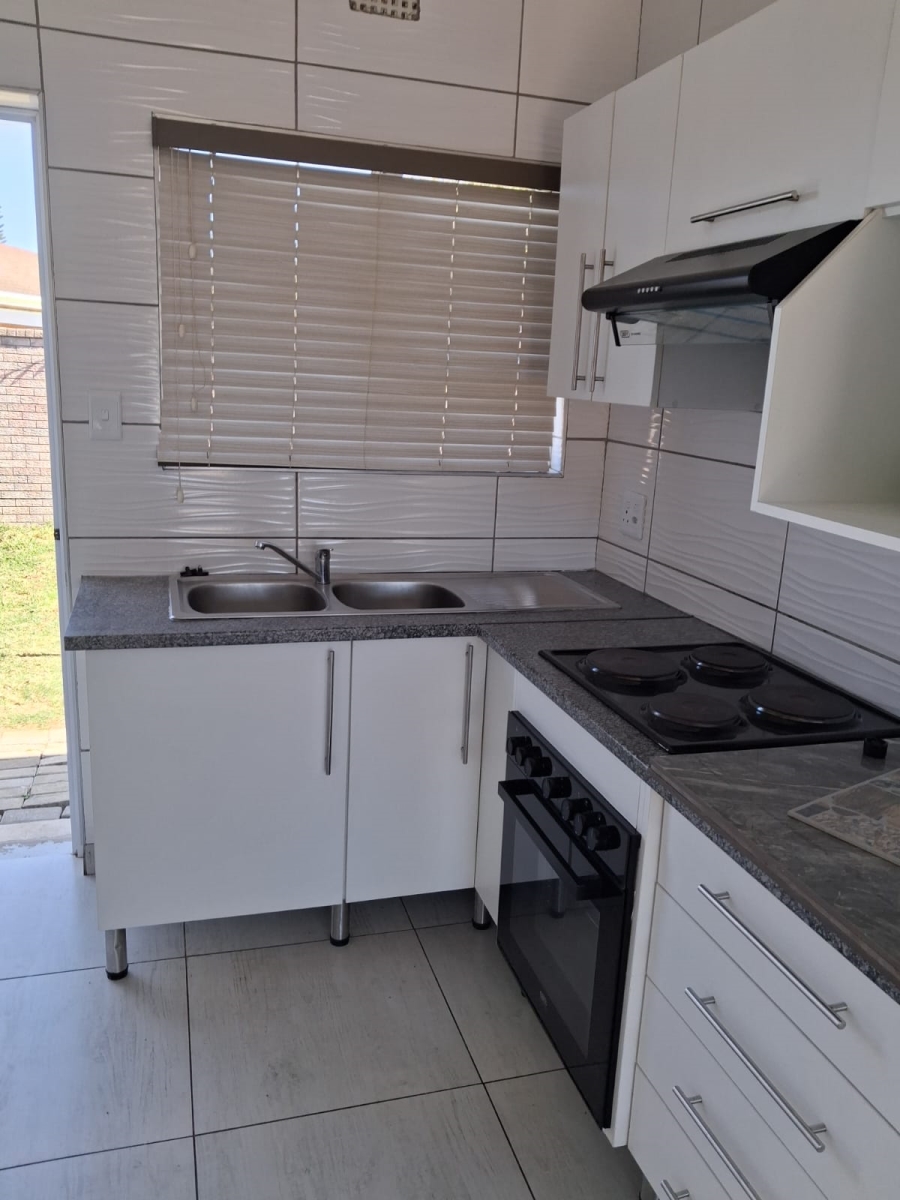 To Let 3 Bedroom Property for Rent in Gonubie Eastern Cape